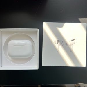 Airpods Pro 1st Gen